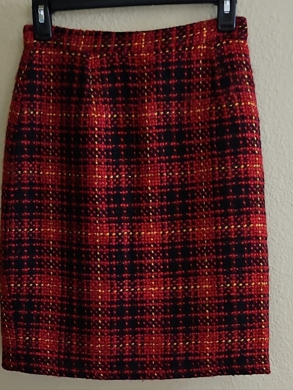 Vintage MDG 90's Grunge Red/Black Plaid Tweed Pencil Skirt Size 12 Made In USA